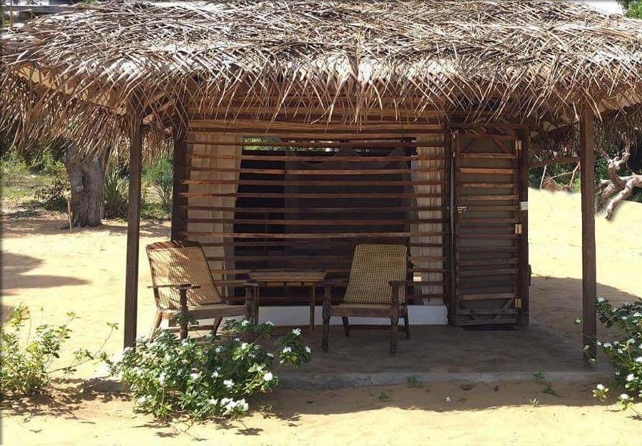Upali Beach Surf Resort & Cafe Arugam Bay Exterior foto